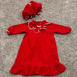 Vintage Alexis nightgown and matching bonnet Sz 13-18 lbs